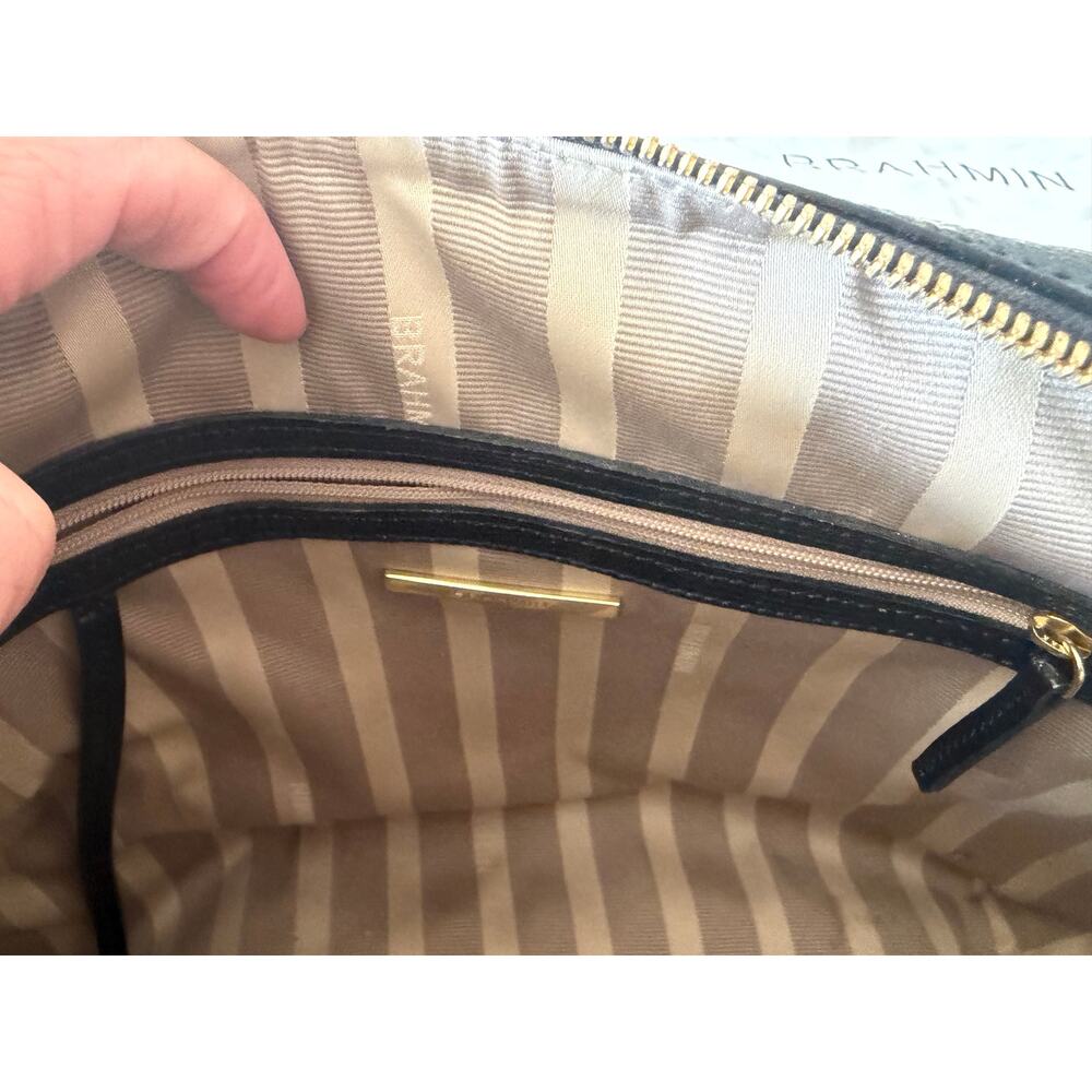 Retired Brahmin Hudson Satchel Magnolia Stripe Melbourne Leather Dome Crossbody - Picture 9 of 10